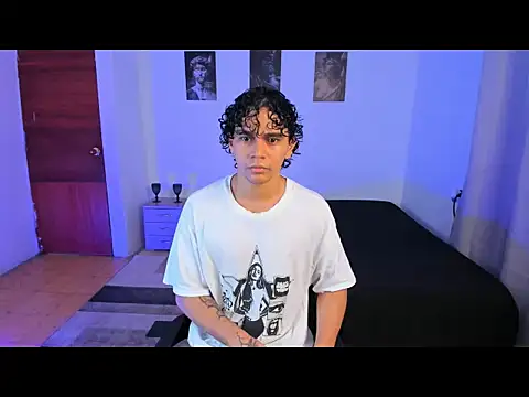 Snapshot of mateo_jack chatting on June 20, 1:03 pm mateo jack online show from June 20, 1:03 pm