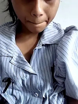 Snapshot of sassyygurl chatting on July 24, 3:54 pm sassyygurl online show from July 24, 3:54 pm