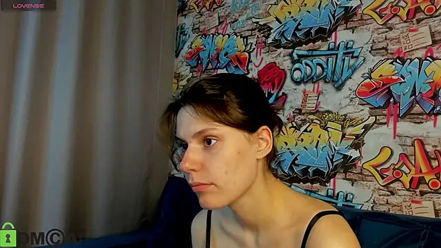 Snapshot of Kira_Be11 chatting on June 28, 1:00 am Kira Be11 online show from June 28, 1:00 am