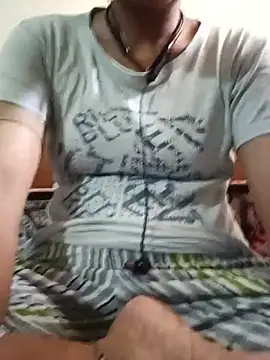 Snapshot of annu_47 chatting on August 3, 9:48 am annu 47 online show from August 3, 9:48 am
