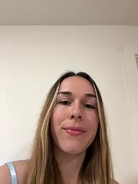 Naomi-Smile online show from April 28, 7:52 pm