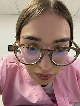 Snapshot of Sweet_Milaa1 chatting on July 13, 8:22 pm Sweet Milaa1 online show from July 13, 8:22 pm