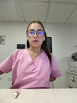 Snapshot of Sweet_Milaa1 chatting on July 16, 7:31 pm Sweet Milaa1 online show from July 16, 7:31 pm