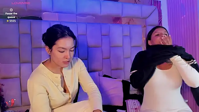Snapshot of Anal_Temptation chatting on June 27, 1:28 pm Anal Temptation online show from June 27, 1:28 pm