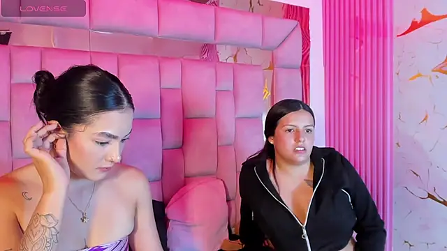 Snapshot of Anal_Temptation chatting on July 28, 3:21 pm Anal Temptation online show from July 28, 3:21 pm