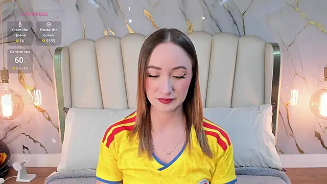 Snapshot of Hannah_Lane chatting on June 27, 12:22 pm Hannah Lane online show from June 27, 12:22 pm