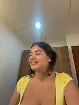 Snapshot of Mulan_rousse chatting on June 14, 2:24 am Mulan rousse online show from June 14, 2:24 am
