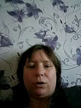 Snapshot of MikkiLove777 chatting on May 4, 10:33 am MikkiLove777 online show from May 4, 10:33 am