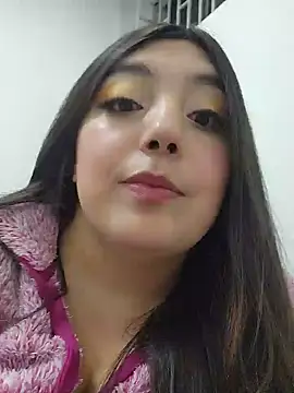 Snapshot of RoxanneDiaz chatting on May 30, 11:46 pm RoxanneDiaz online show from May 30, 11:46 pm