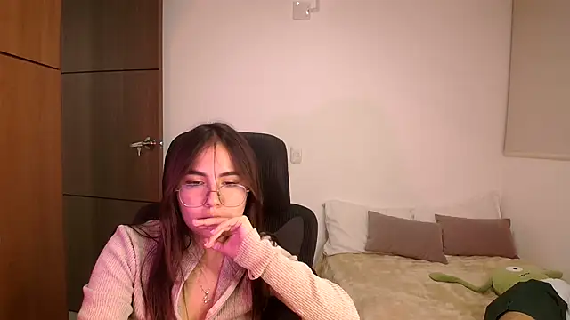 Snapshot of abbyyandmaxx chatting on July 11, 3:42 am abbyyandmaxx online show from July 11, 3:42 am