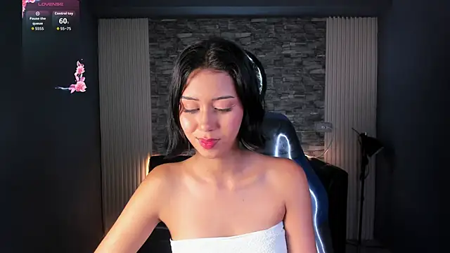 Snapshot of gemma_19_ chatting on May 27, 4:20 am gemma 19 online show from May 27, 4:20 am