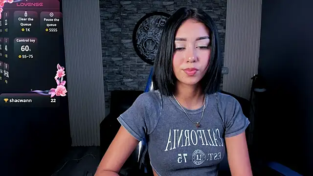Snapshot of gemma_19_ chatting on July 18, 8:45 pm gemma 19 online show from July 18, 8:45 pm