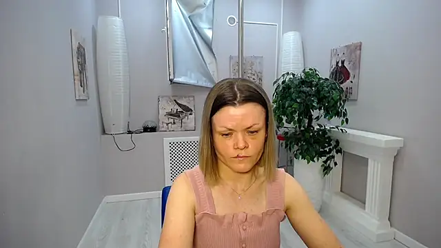 Snapshot of wild_temptation_ chatting on May 20, 5:13 am wild temptation online show from May 20, 5:13 am