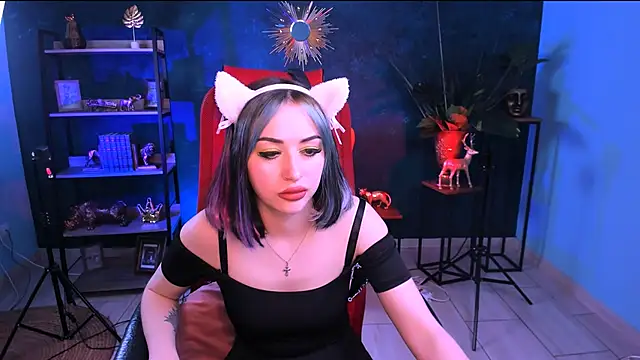 EdnaWilson online show from May 6, 1:49 pm
