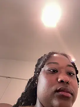 Snapshot of ValentinaHarte chatting on June 7, 11:03 am ValentinaHarte online show from June 7, 11:03 am
