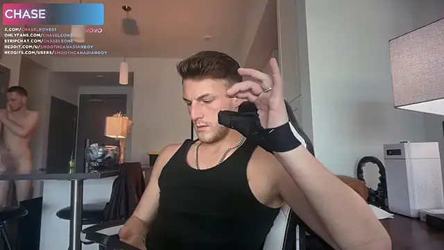 chaseleone online show from April 30, 7:31 pm