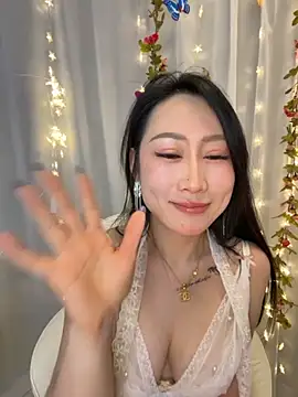 pingping 026 online show from April 30, 2:45 pm