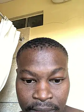 Snapshot of JoeBlackson69 chatting on May 10, 10:31 am JoeBlackson69 online show from May 10, 10:31 am