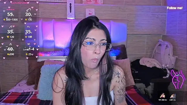 Snapshot of mia_smoke_ chatting on July 26, 12:52 am mia smoke online show from July 26, 12:52 am