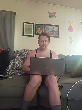 Snapshot of GingerKinkster chatting on May 26, 9:22 pm GingerKinkster online show from May 26, 9:22 pm