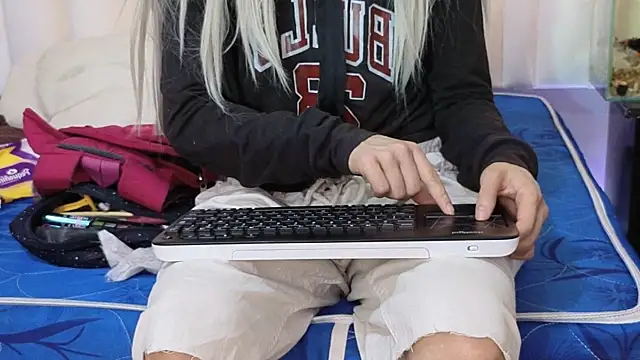 Pinky doll777 online show from July 7, 12:09 pm