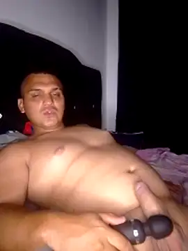 Snapshot of Marvic_men chatting on May 3, 3:34 am Marvic men online show from May 3, 3:34 am