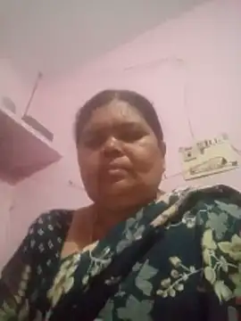 Snapshot of dheepika11 chatting on May 3, 11:49 am dheepika11 online show from May 3, 11:49 am