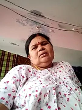 Snapshot of dheepika11 chatting on May 16, 10:36 am dheepika11 online show from May 16, 10:36 am