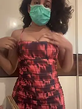 sexfiggurl online show from May 1, 9:25 am