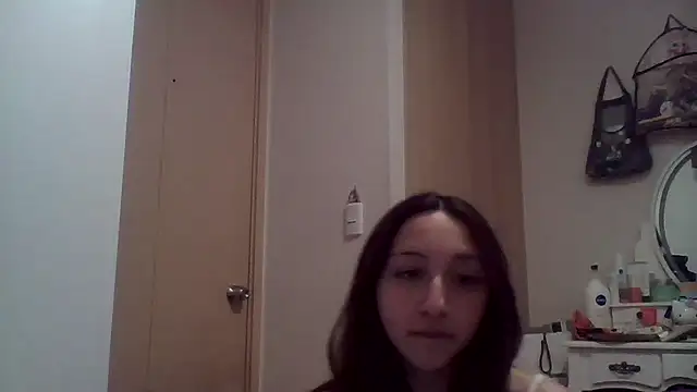 Snapshot of 010874 chatting on July 8, 3:33 am 010874 online show from July 8, 3:33 am