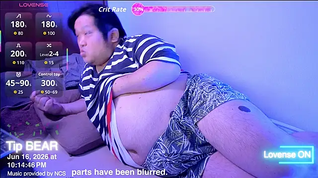 Snapshot of ChubbyBEAR039 chatting on June 16, 1:14 pm ChubbyBEAR039 online show from June 16, 1:14 pm