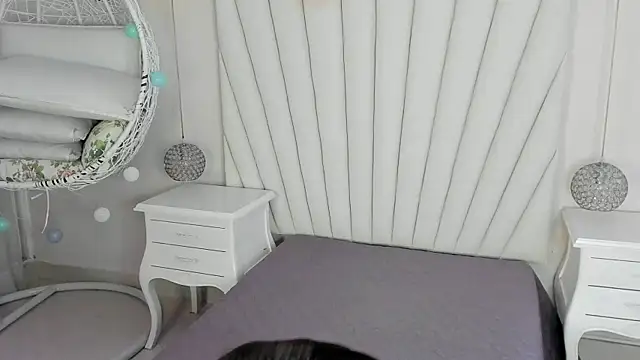 Snapshot of Taylor_gray7 chatting on June 23, 2:09 am Taylor gray7 online show from June 23, 2:09 am