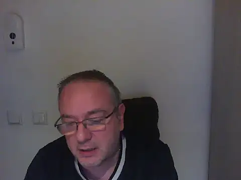 GeorgeCarlo online show from April 30, 6:25 pm