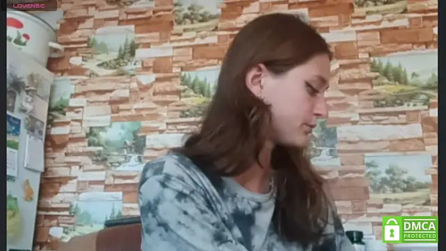 Snapshot of MercySoeder chatting on June 1, 2:41 pm MercySoeder online show from June 1, 2:41 pm
