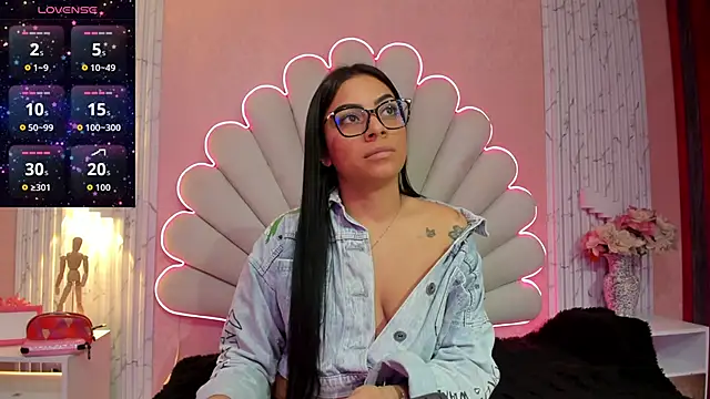 Katemos st online show from June 3, 2:33 pm