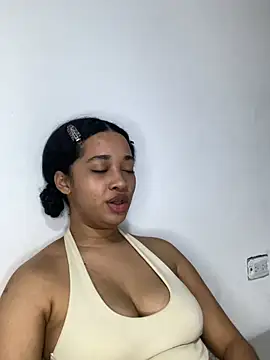  sweetSabrina- online show from May 15, 4:25 pm