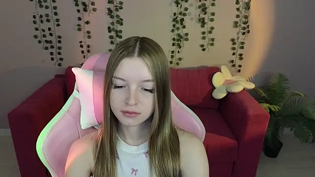 Snapshot of Eva_Th0mpson chatting on June 30, 12:55 am Eva Th0mpson online show from June 30, 12:55 am