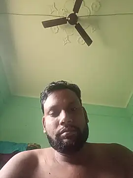 Snapshot of pussysandwitchboy chatting on July 29, 2:32 am pussysandwitchboy online show from July 29, 2:32 am