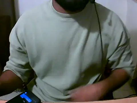 Snapshot of married_man22 chatting on May 30, 10:18 pm married man22 online show from May 30, 10:18 pm