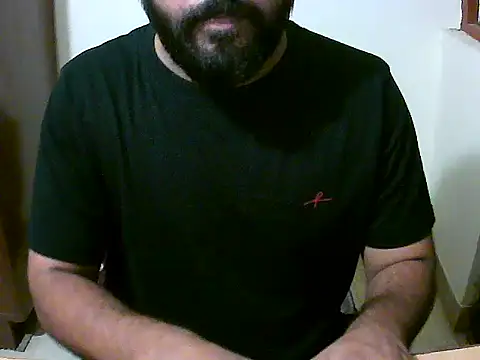 Snapshot of married_man22 chatting on June 5, 9:31 pm married man22 online show from June 5, 9:31 pm