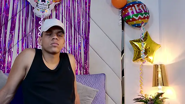 Alex OrionJS online show from May 6, 1:47 am