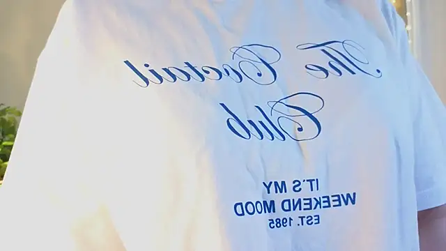 JolieDerringer online show from June 5, 7:25 am