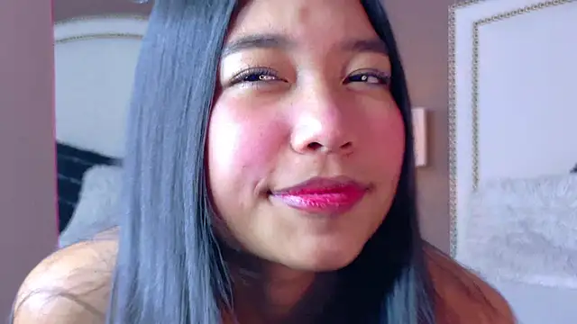 Snapshot of hanaluna_ chatting on June 16, 8:11 pm hanaluna online show from June 16, 8:11 pm