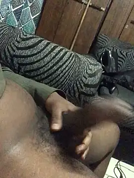 Comeifuckyoass online show from May 1, 7:51 pm