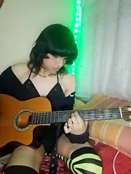 Snapshot of Liil_bunny chatting on June 20, 5:10 am Liil bunny online show from June 20, 5:10 am