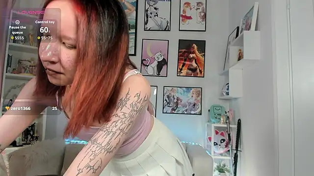 Snapshot of Mi_Mi_Mia chatting on June 19, 11:47 am Mi Mi Mia online show from June 19, 11:47 am