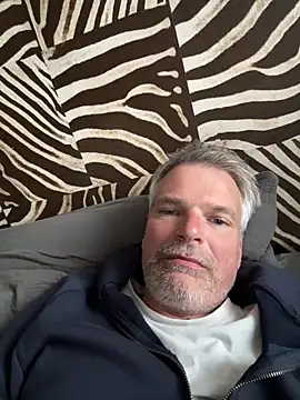 Snapshot of Thor-82 chatting on May 12, 4:26 pm Thor-82 online show from May 12, 4:26 pm