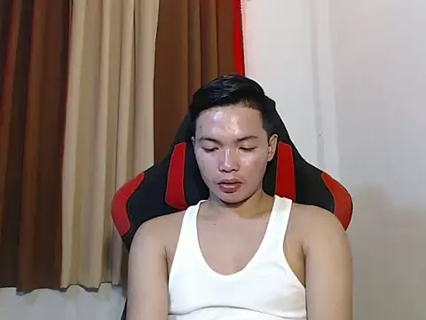 Snapshot of hot_asian02 chatting on July 3, 12:17 am hot asian02 online show from July 3, 12:17 am