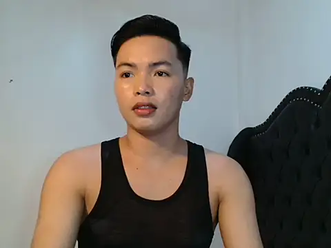Snapshot of hot_asian02 chatting on July 21, 12:57 am hot asian02 online show from July 21, 12:57 am