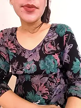Snapshot of zoya_baby_ chatting on May 16, 6:32 am zoya baby online show from May 16, 6:32 am